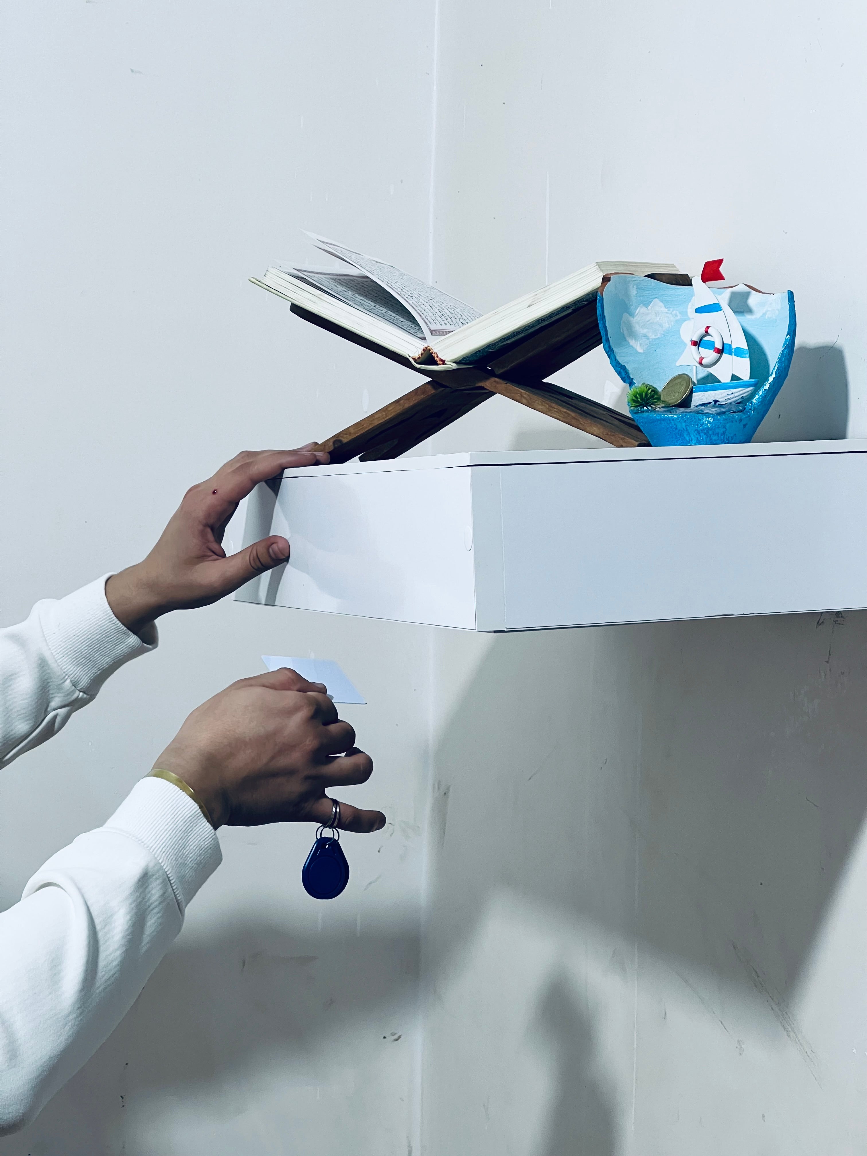 رف القفل الخفي ⭐⭐⭐⭐🔐